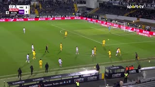 Vitória SC x Nacional: Final de jogo