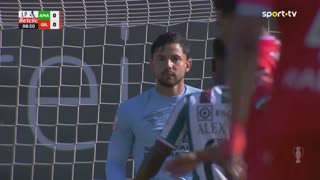 Gil Vicente, Jogada, Santi aos 9'
