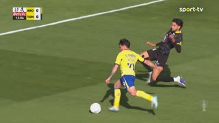 Arouca, Jogada, Trezza aos 14'