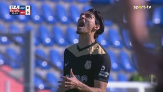 Alverca, Jogada, Zoubdi aos 20'