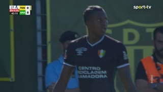 Tondela, Jogada, R. Vita aos 43'