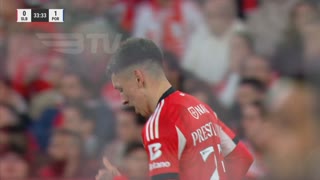 Benfica, Jogada, Prestianni aos 34'