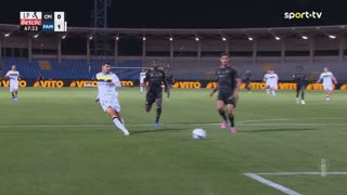 Famalicão, Jogada, Gil Dias aos 67'