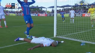 Casa Pia, Jogada, Kaly aos 86'