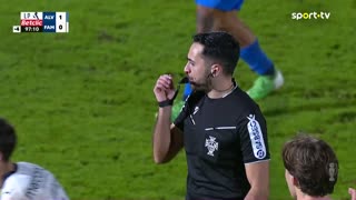 Alverca x Famalicão: Final de jogo