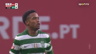 Sporting, Jogada, Geny aos 11'