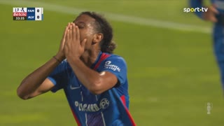 Alverca, Jogada, S. Baseya aos 34'