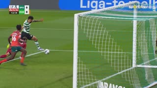 Sporting, Jogada, L. Suárez aos 12'