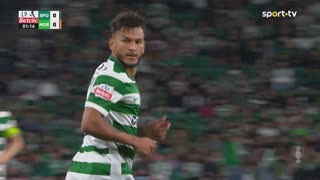 Sporting, Jogada, L. Suárez aos 2'