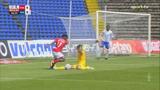 Santa Clara, Penálti, Brenner aos 7'