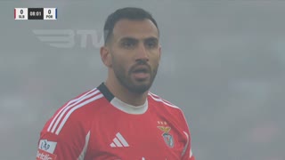 Benfica, Jogada, Pavlidis aos 8'