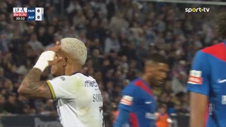 Famalicão, Jogada, Sorriso aos 31'