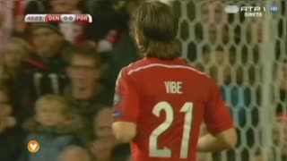 Dinamarca, Jogada, L. Vibe aos 42'