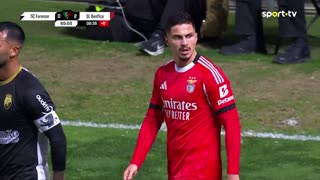 Farense x Benfica: Final de jogo